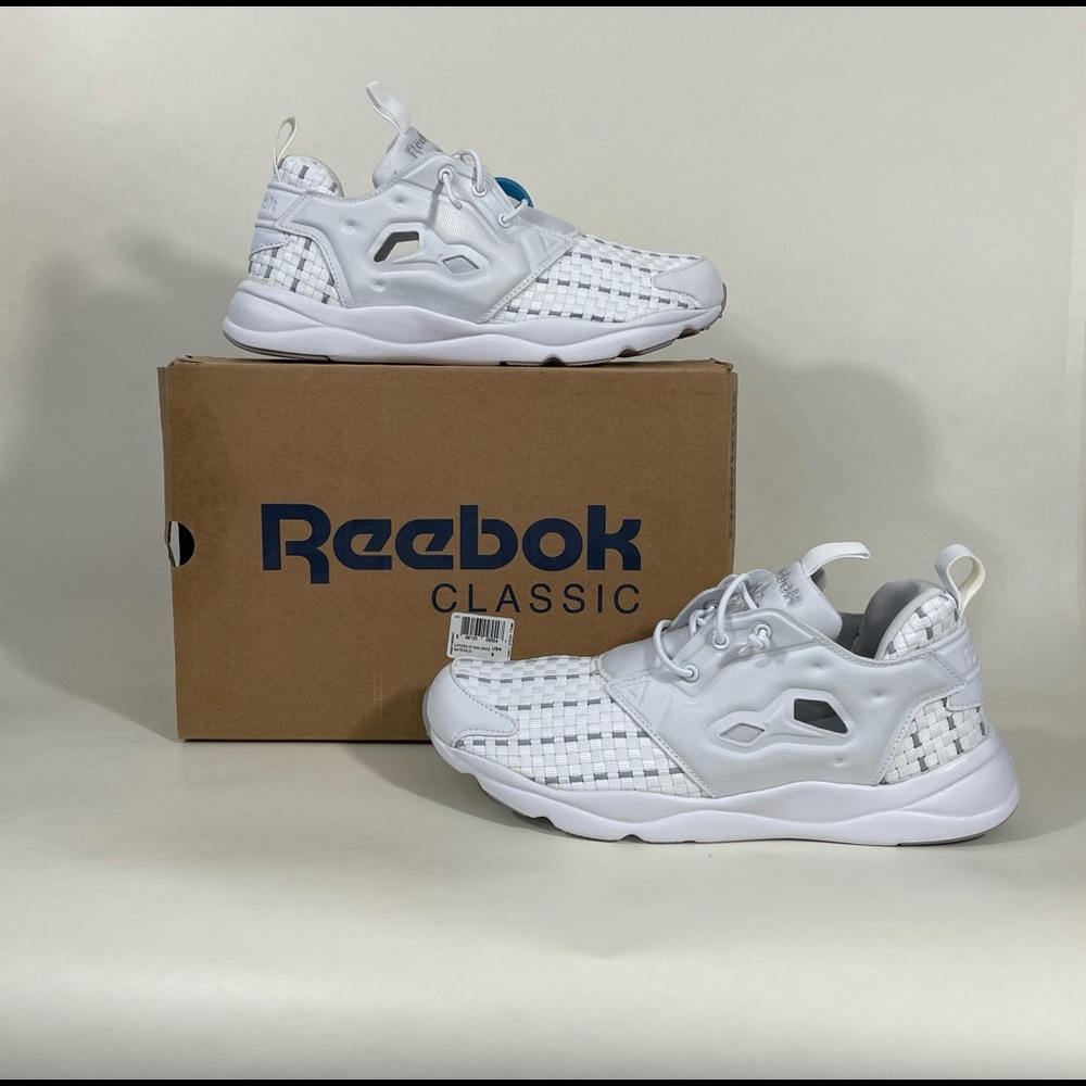 White Reebok classic